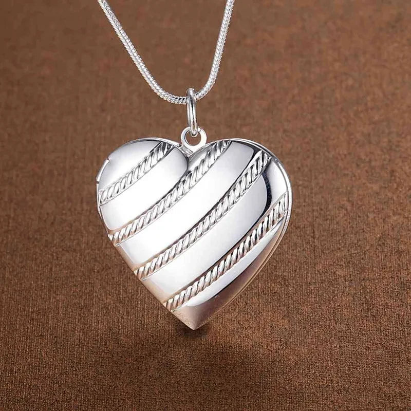 Silver Necklace 18 inches Heart photo frame Pendant For Women